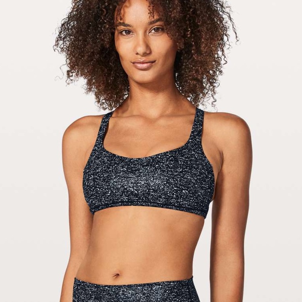 Lululemon Free to Be sports bra size 4